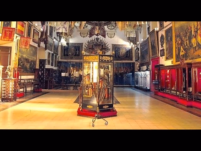 ¿Cuál es el objetivo de los centros museísticos del Ministerio de defensa?