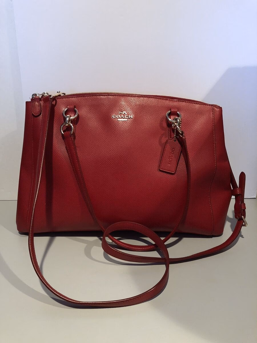 Are there any red bag deals by coach outlet?