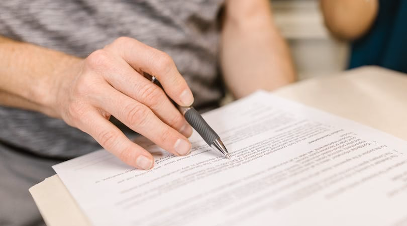 ¿Qué requisitos se deben cumplir para beneficiarse de las ventajas fiscales del leasing?