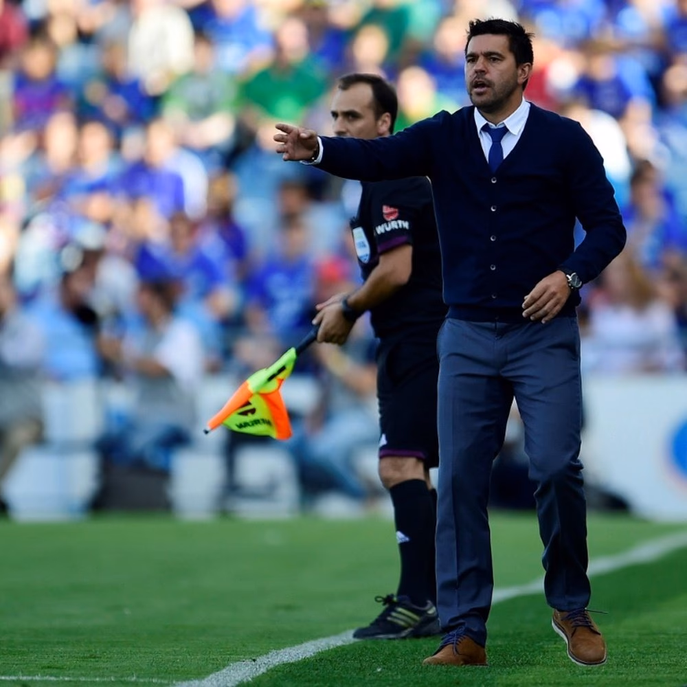 Where can I find a full breakdown of Romania's players?