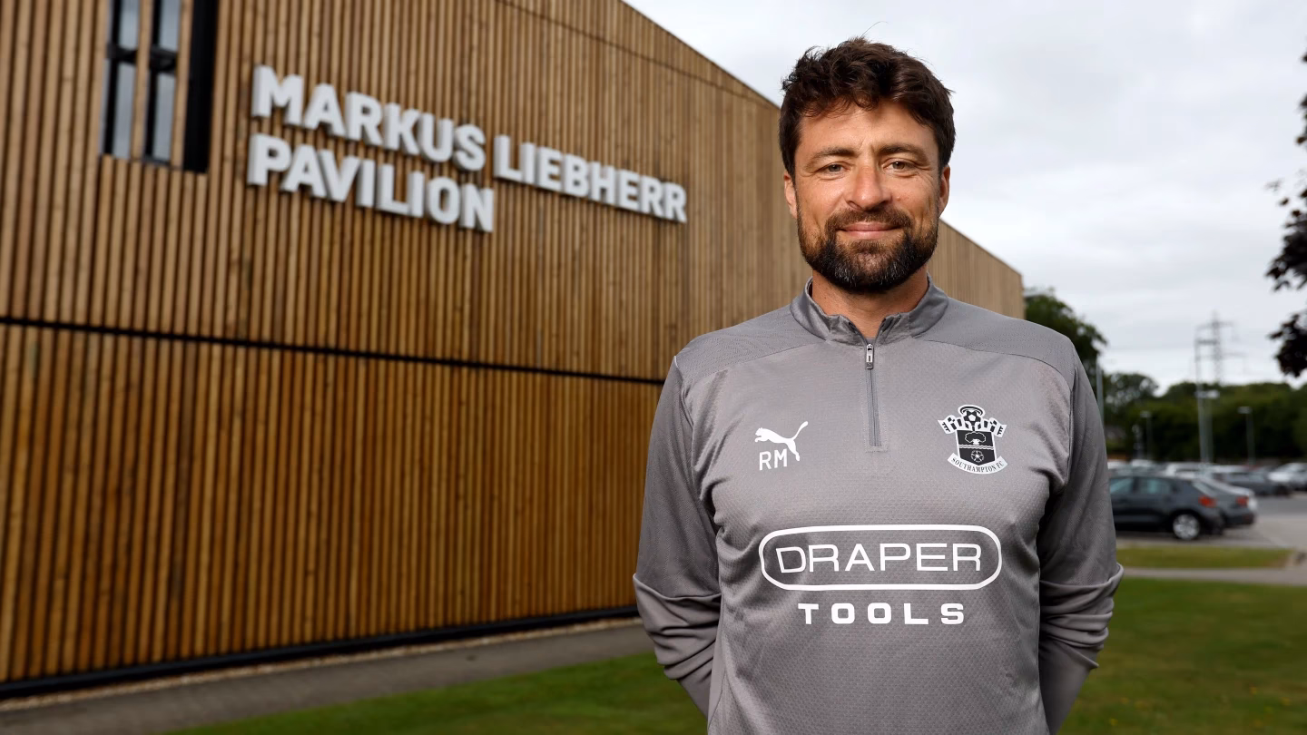 Where can I find media related to coaches of Southampton FC?