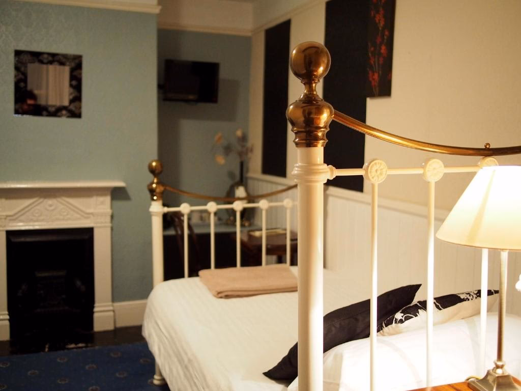 Where is the coach house?