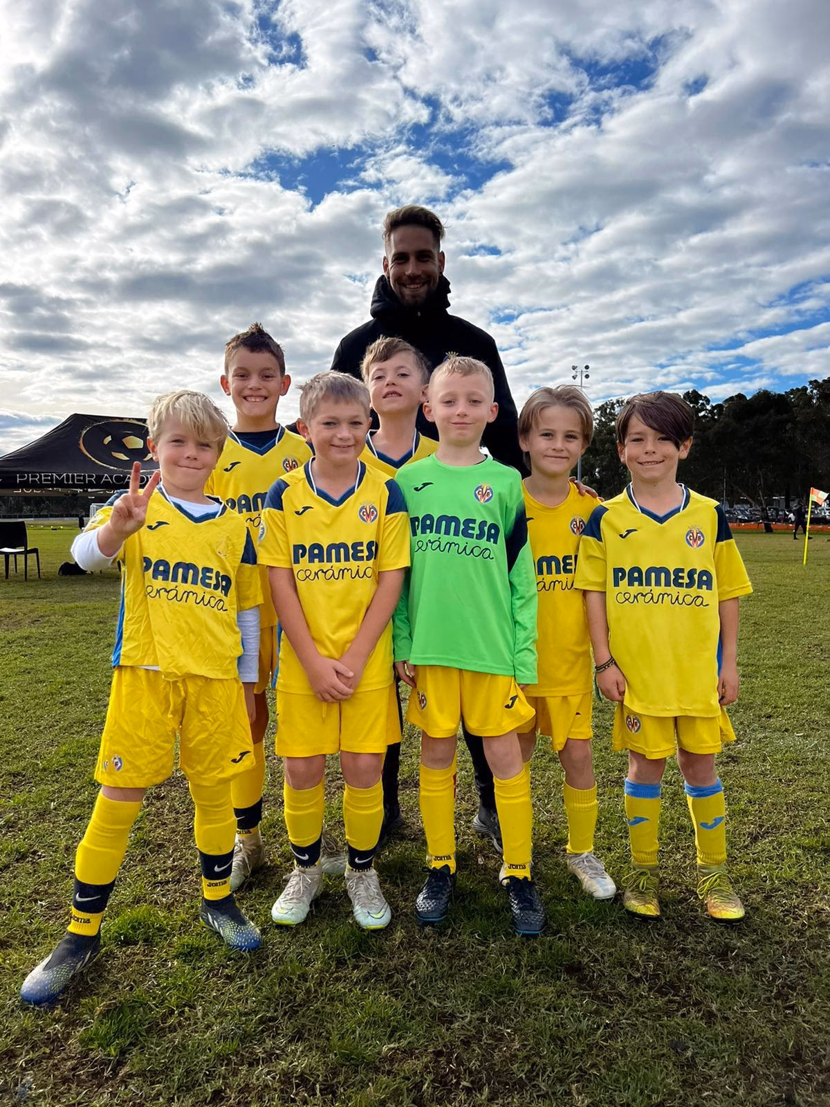 ¿Cómo se llamaba el entrenador del equipo australiano?