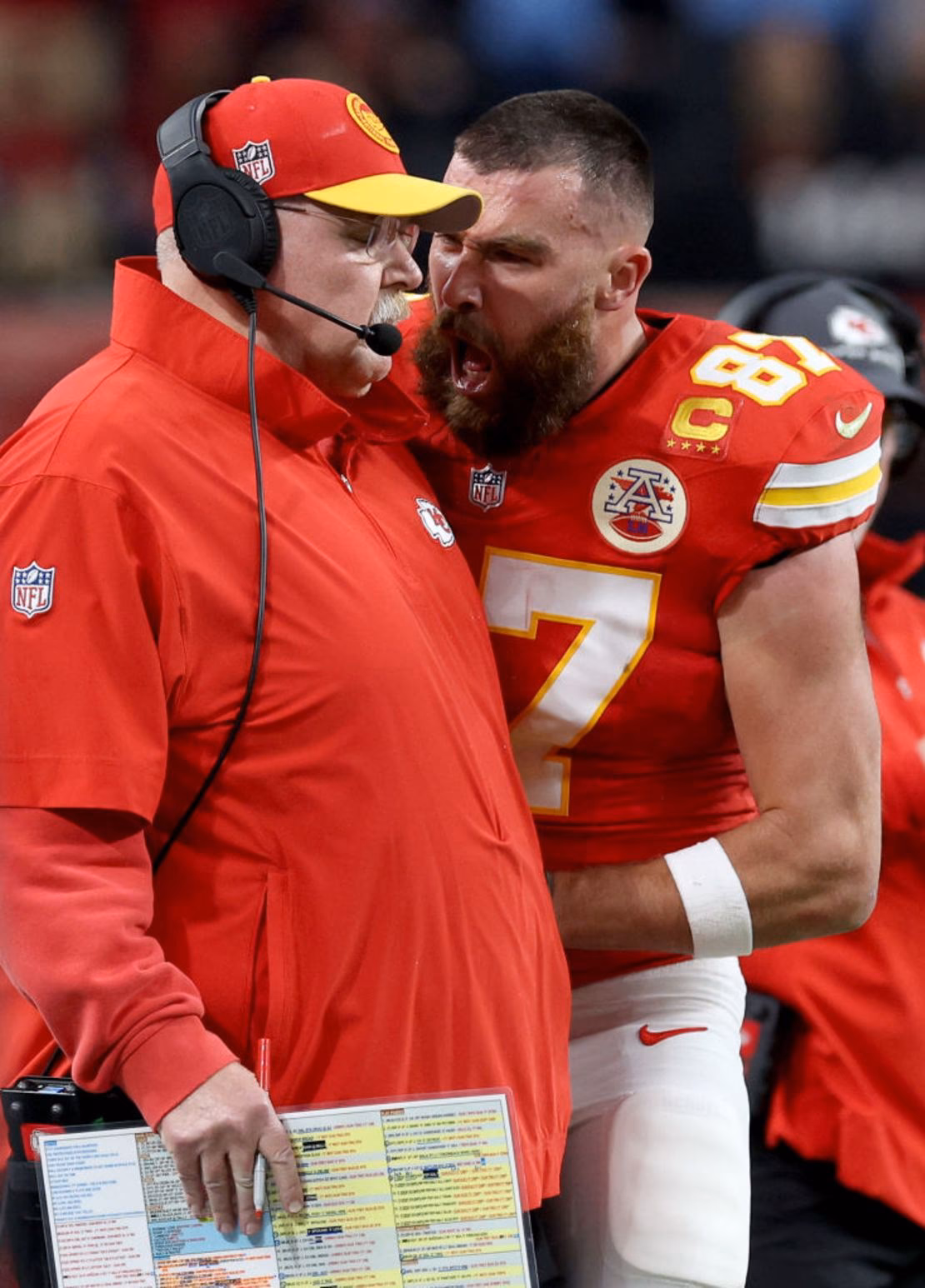 ¿Qué le pasó a Travis Kelce en el Super Bowl 58?
