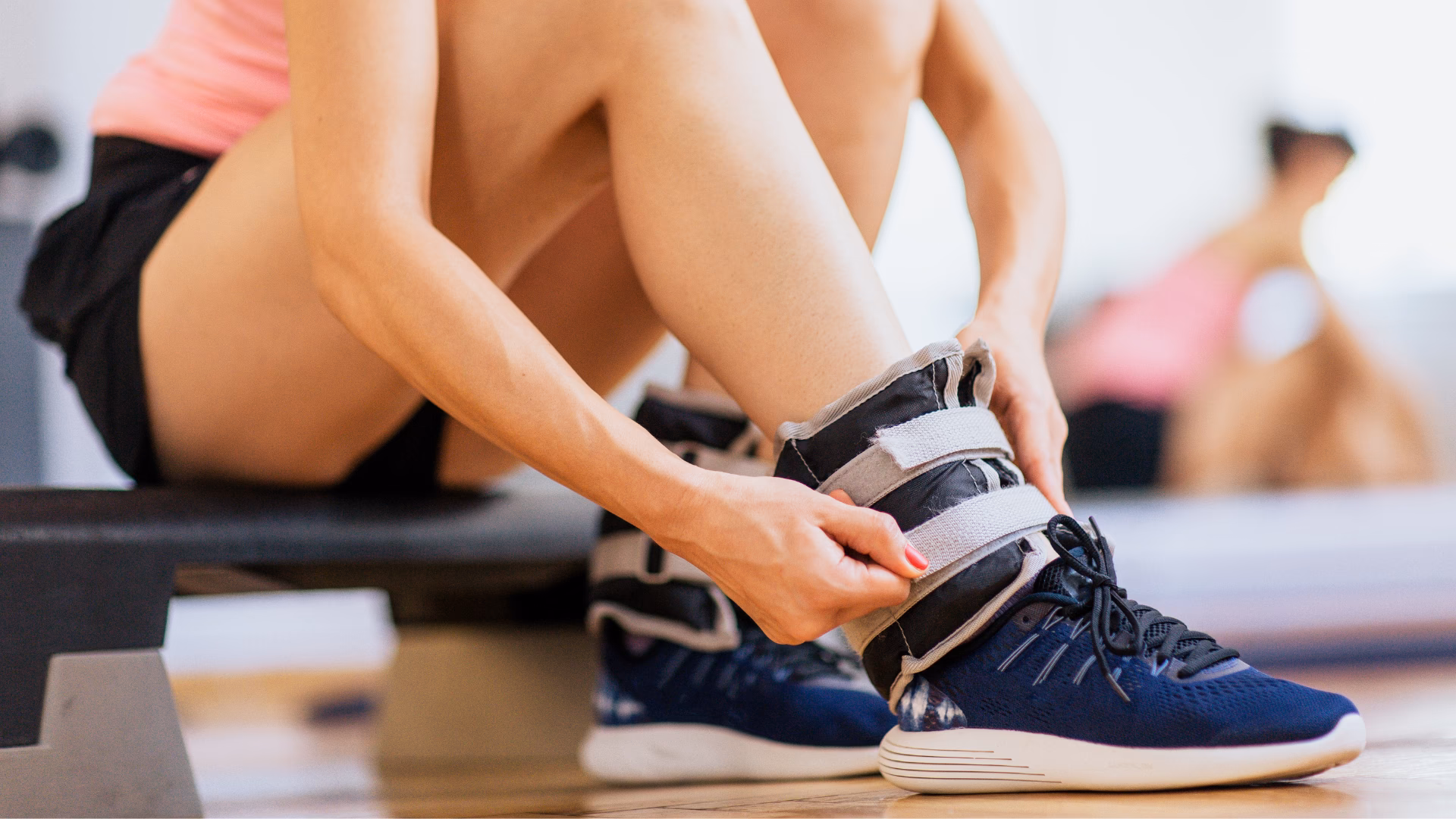 ¿Cuáles son los beneficios de caminar con pesas en los tobillos?