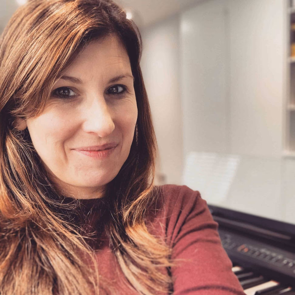 What is one on one singing lessons in Manchester?