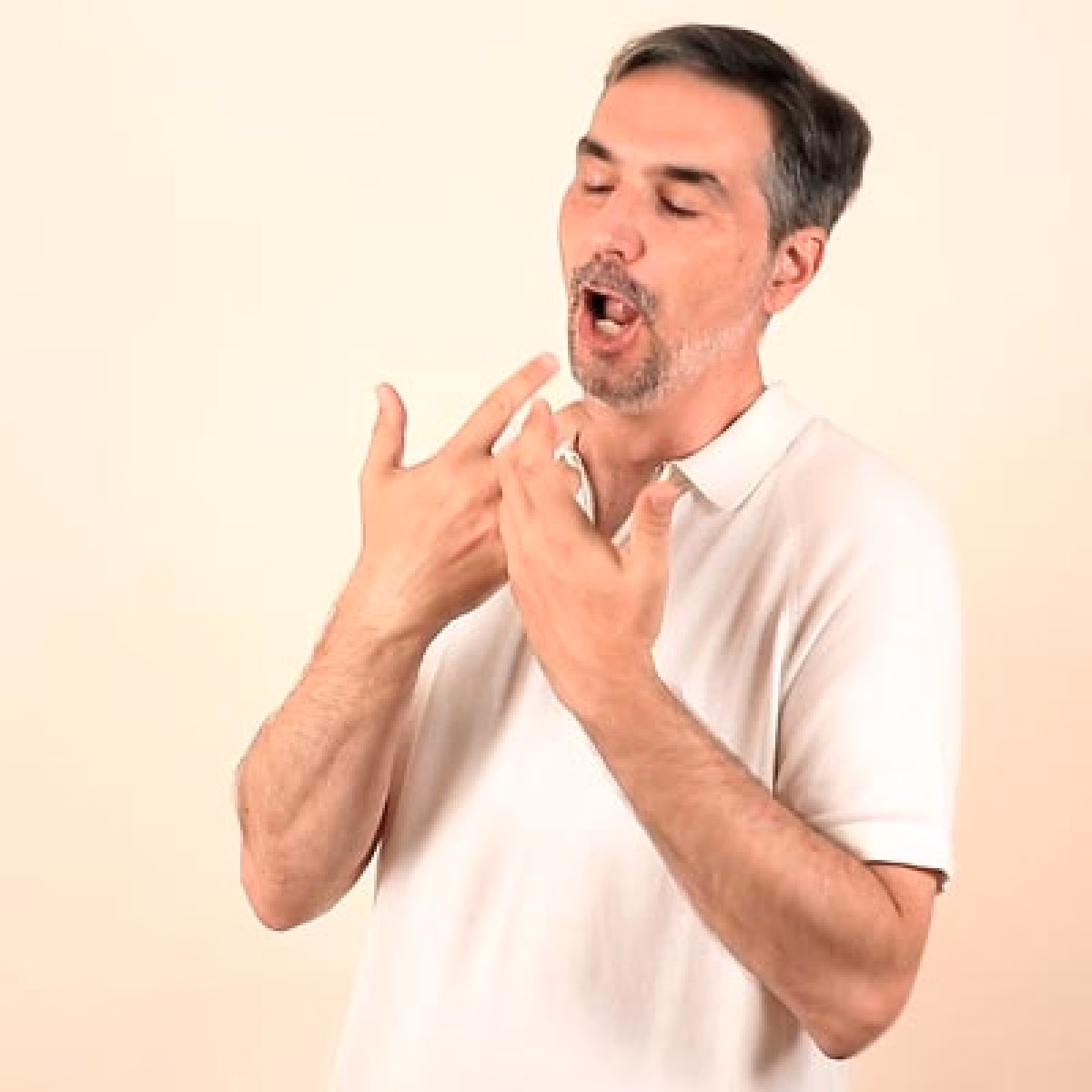 ¿Por qué es importante tener un vocal coach en un estudio de grabación?