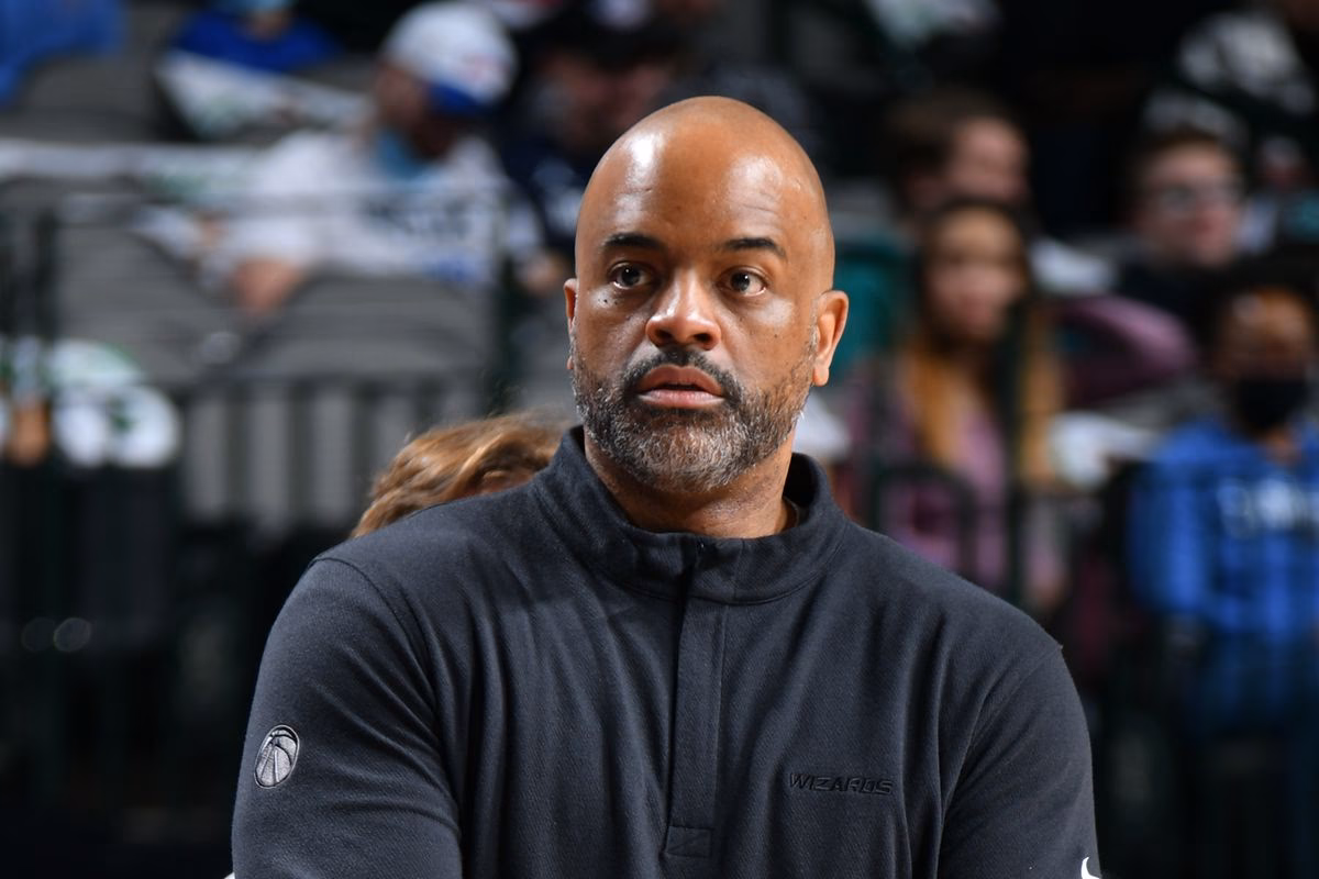 Who is the head coach of Northside Wizards?