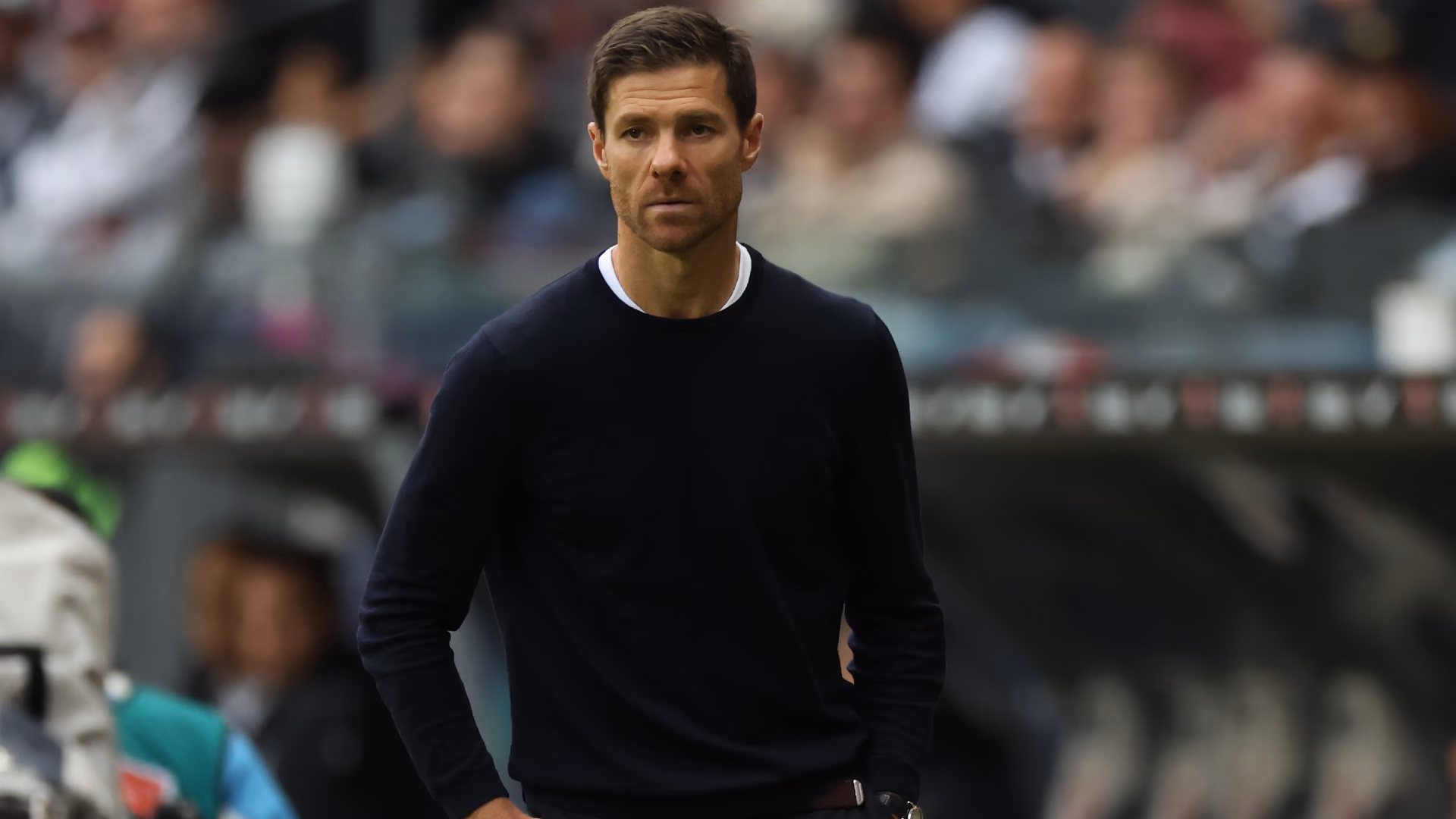 ¿Quién acompaña a Xabi Alonso en el Real Madrid?
